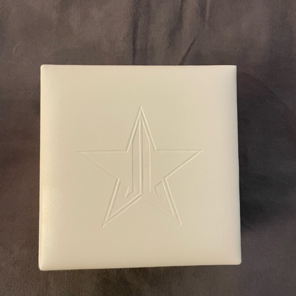 Jeffree Star Extreme Frost Highlighter - Picture 5 of 9